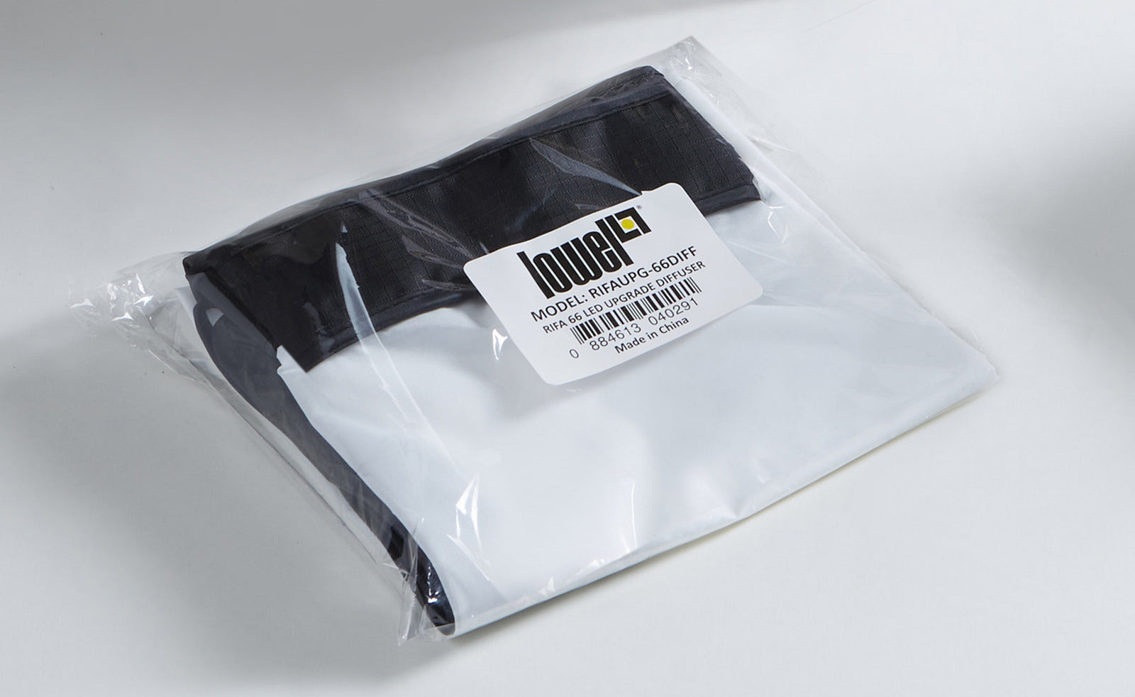 Lowel Lighting | Rifa LED Bulb & Diffuser Kit