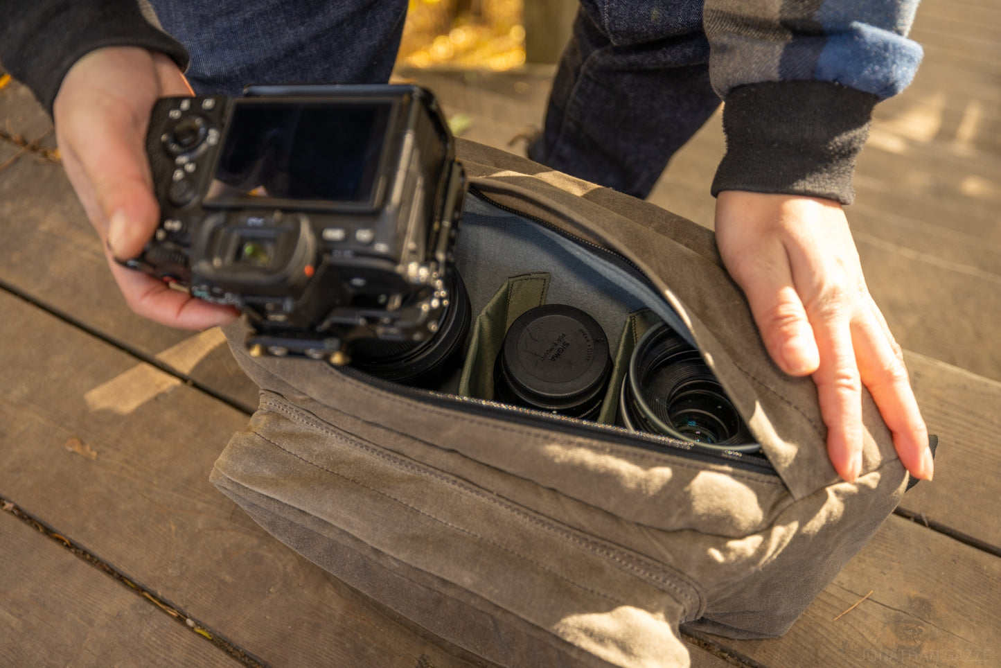 DOMKE Sling Bag