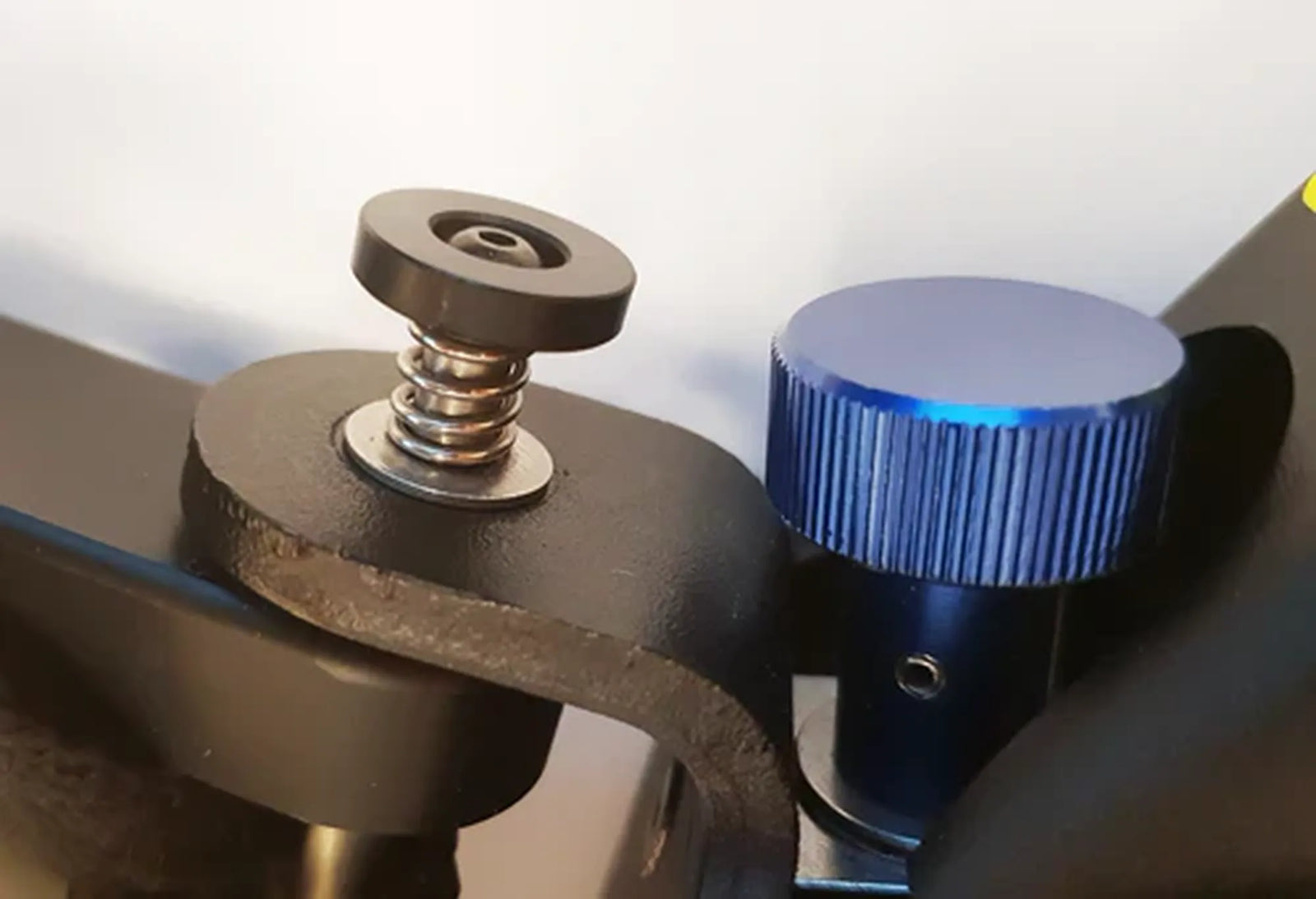 Steadicam Arm Drop Pin