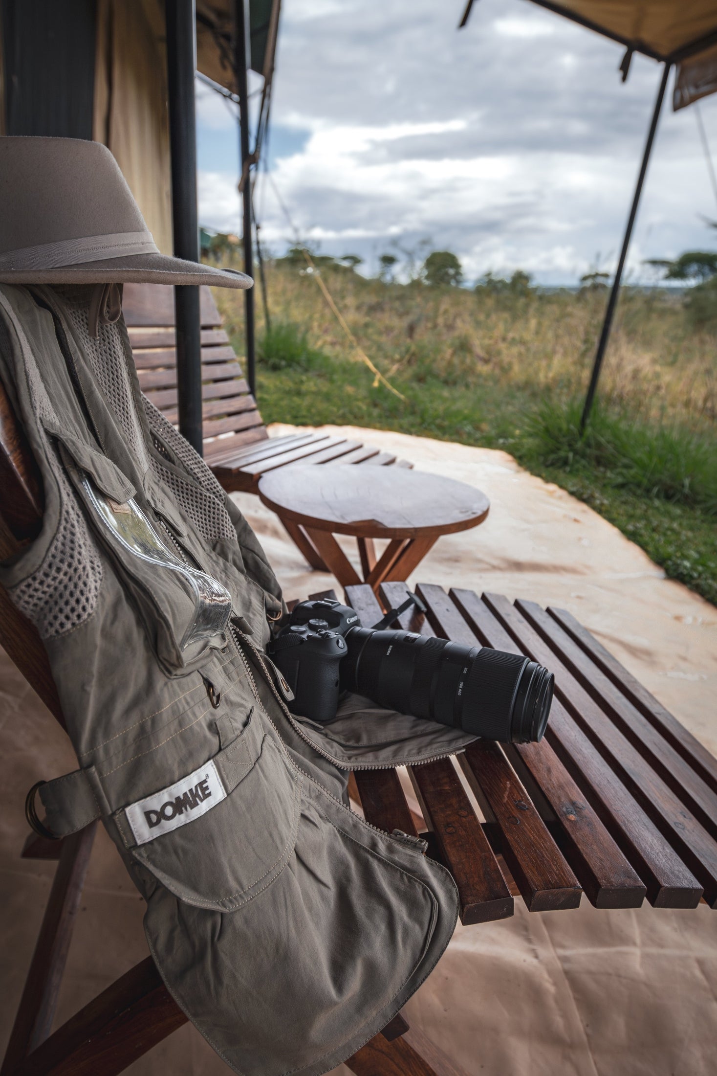 DOMKE PhoTOGS®️ フォトベスト L フィッシングベスト ベスト DOMKE PhoTOGS Vest - VEST-SAND-SM – The Tiffen Company