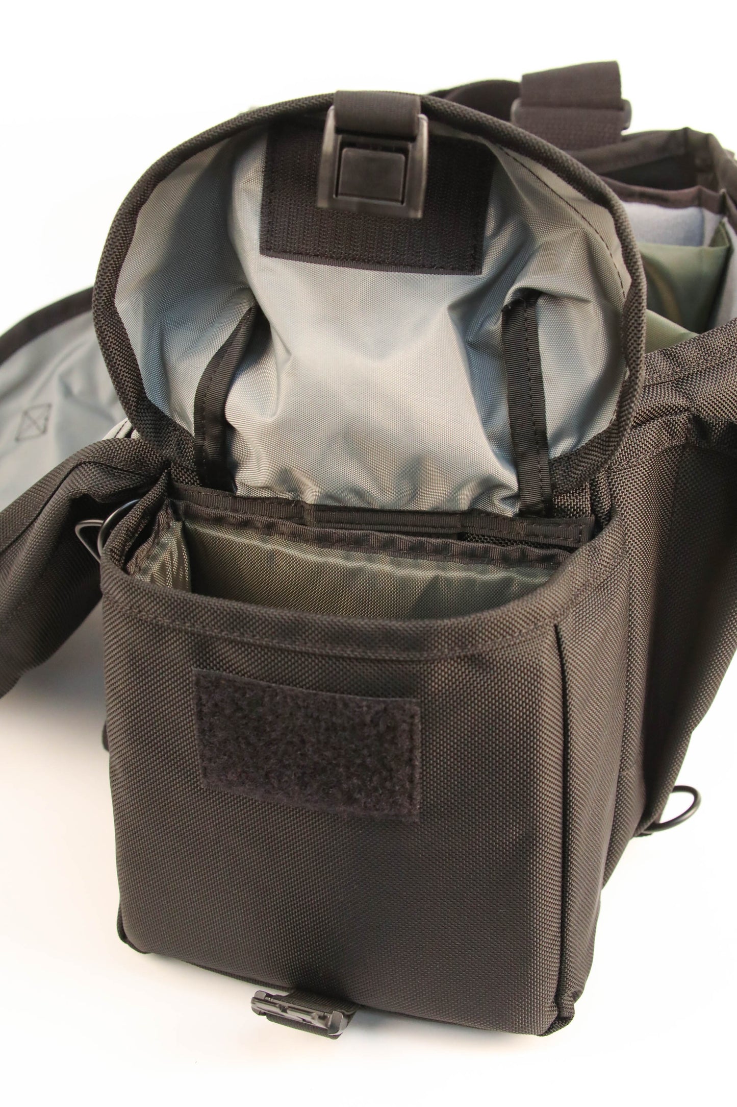 DOMKE J-2 Journalist Shoulder Camera Bag (Black)
